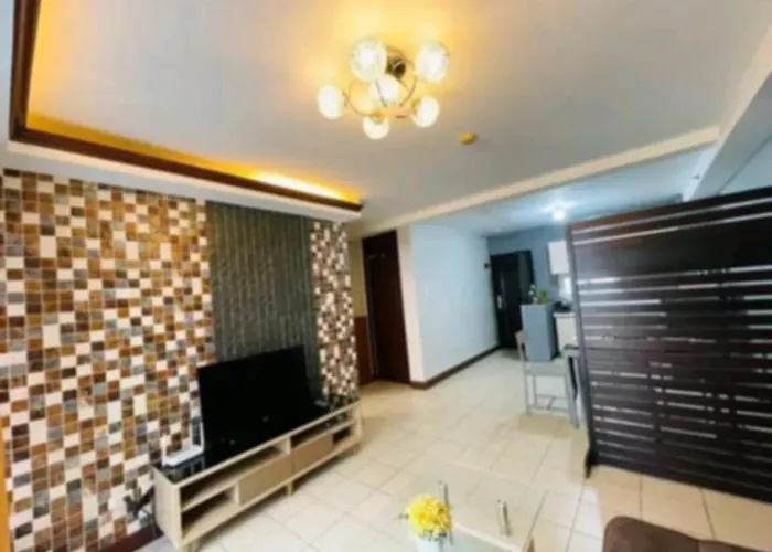 2br Condo, Near Airport *