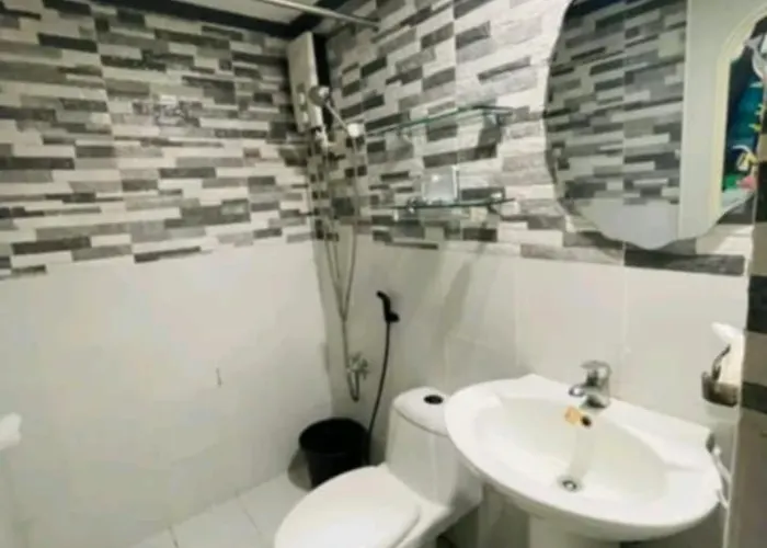 Apartment 2br Condo, Near Airport