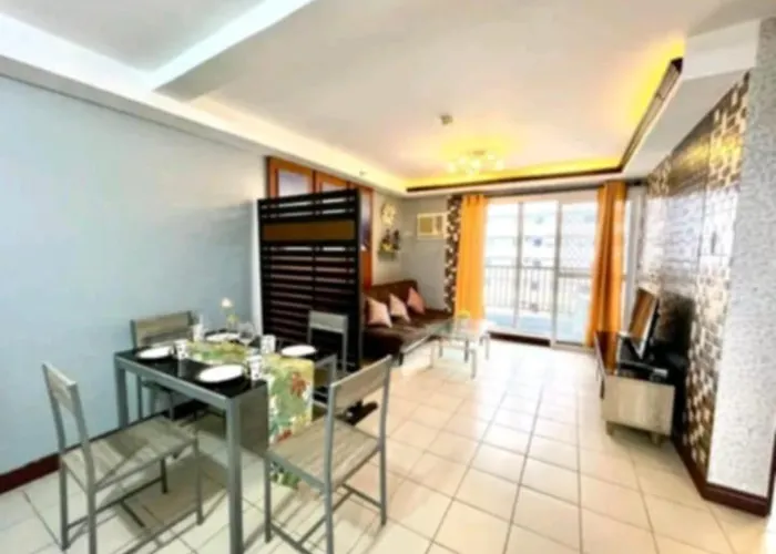 2br Condo, Near Airport *